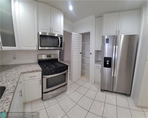 4110 120th Way, Sunrise, FL 33323