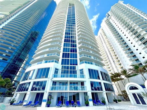 18671 Collins Ave, Sunny Isles Beach, FL 33160