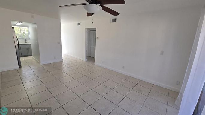 1501 Crescent Cir, West Palm Beach, FL 33403