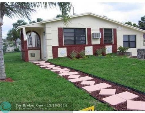 3340 9th St, Lauderhill, FL 33311