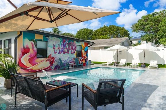 217 11th St, Delray Beach, FL 33444