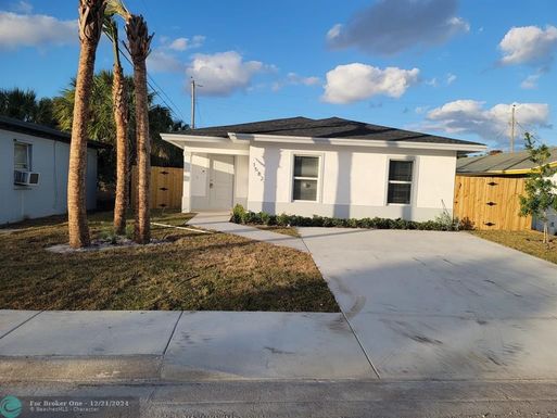 1582 16TH, Riviera Beach, FL 33404