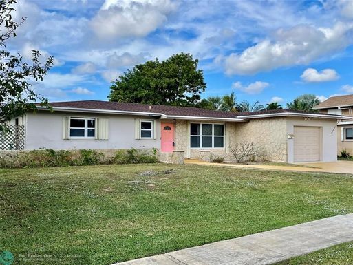 2090 84th Ter, Pembroke Pines, FL 33024