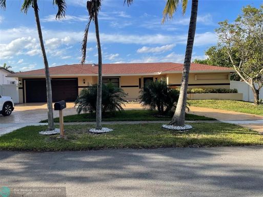 11901 15th St, Pembroke Pines, FL 33026