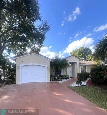 4249 61st Ct, Coconut Creek, FL 33073