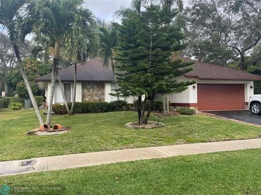 18360 181st Cir S, Boca Raton, FL 33498