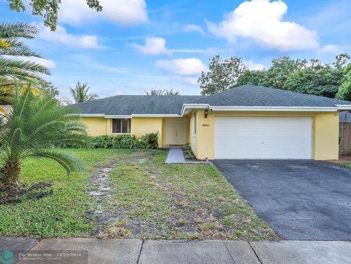 9860 8th St, Pembroke Pines, FL 33025