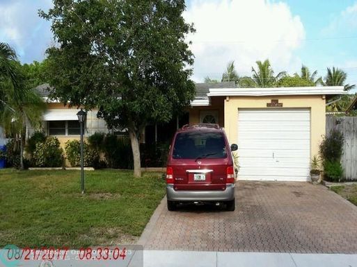 221 28th Ter, Fort Lauderdale, FL 33312