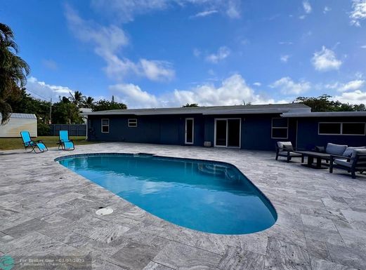 525 27th St, Wilton Manors, FL 33334