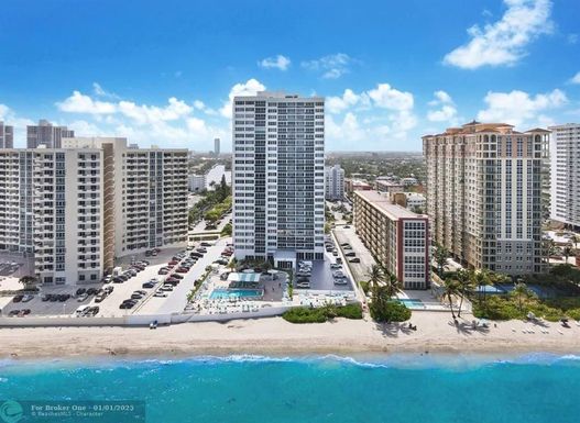 3140 Ocean Dr, Hallandale Beach, FL 33009