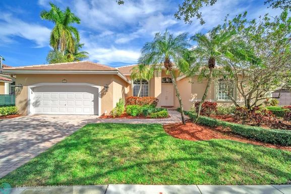 2984 Oakbrook Drive, Weston, FL 33332