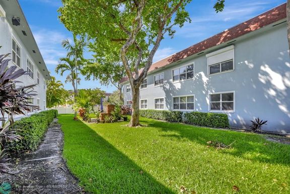 270 Cypress Rd, Pompano Beach, FL 33060