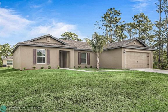 1027 Floresta Dr, Port St Lucie, FL 34983