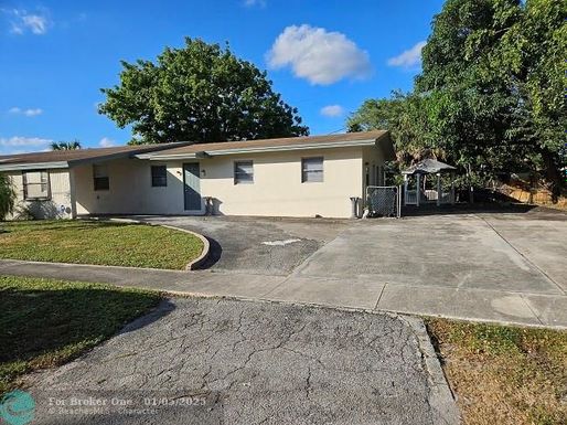 670 28th Ter, Fort Lauderdale, FL 33312