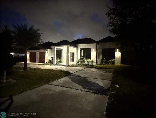 1621 26th Ave, Fort Lauderdale, FL 33305