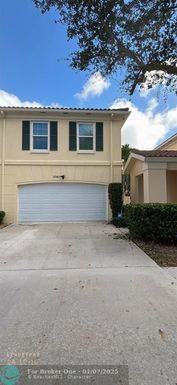 2082 Tarpon Lake Way, West Palm Beach, FL 33411