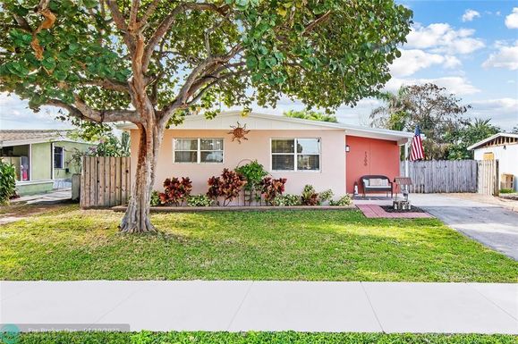 1200 41st Street, Oakland Park, FL 33309