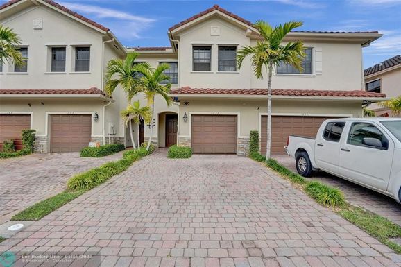 5937 56th Pl, Tamarac, FL 33319