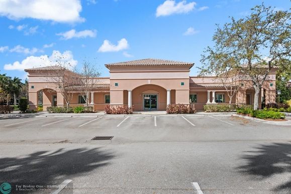 2233 Commerce Pkwy, Weston, FL 33326