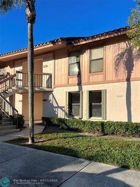 3325 Jaywood Ter, Boca Raton, FL 33431