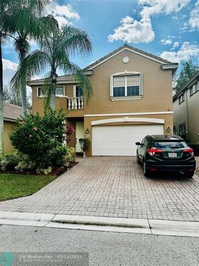 8564 Via Giardino, Boca Raton, FL 33433