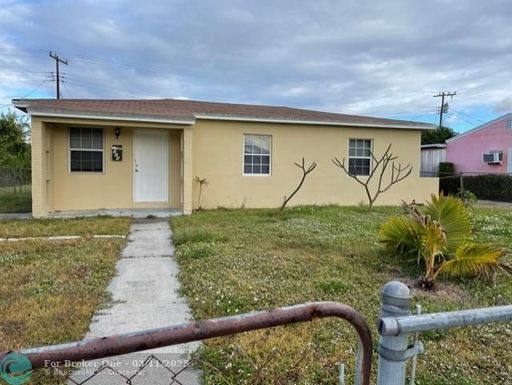 370 15th St, Riviera Beach, FL 33404