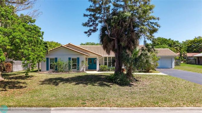 3207 88th Way, Coral Springs, FL 33065