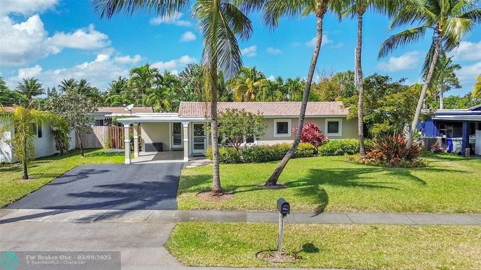 247 14th St, Pompano Beach, FL 33060