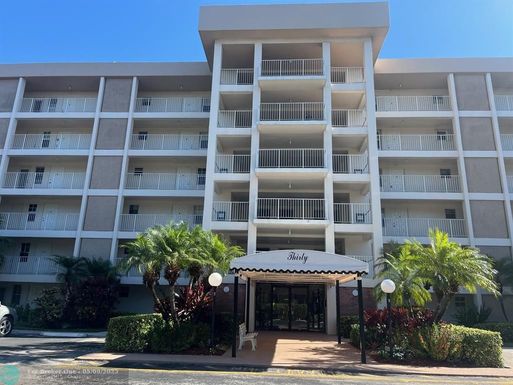 2851 Palm Aire Dr, Pompano Beach, FL 33069