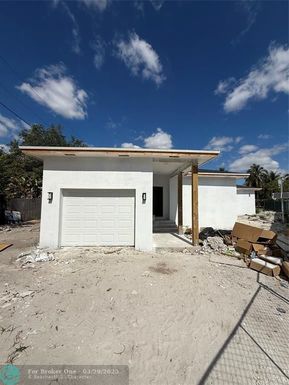 2410 9th Street, Unincorporated Broward County, FL 33311