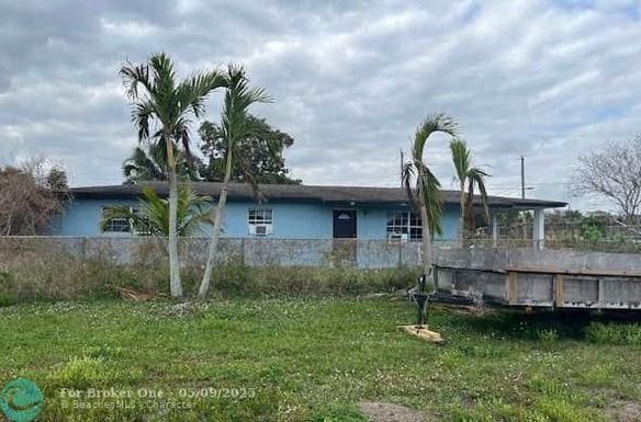117 Academy Dr, Fort Pierce , FL 34946