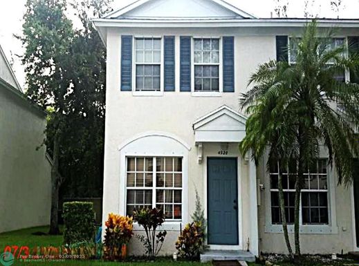 4920 31st Ter, Fort Lauderdale, FL 33312