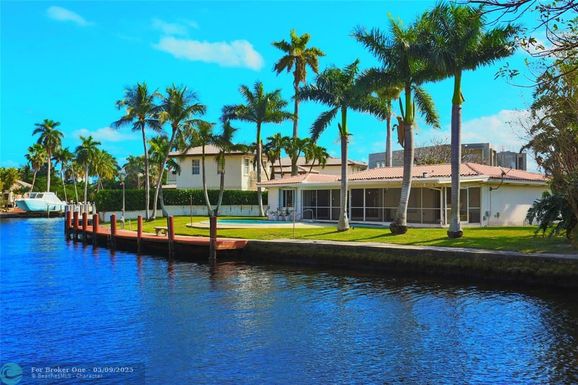 100 Circle Drive, Pompano Beach, FL 33062
