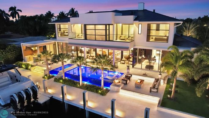409 Isle Of Capri Dr, Fort Lauderdale, FL 33301