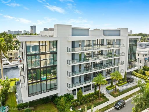160 Isle Of Venice Dr, Fort Lauderdale, FL 33301