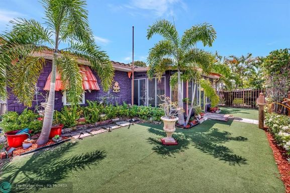 1336 14th Ave, Fort Lauderdale, FL 33304