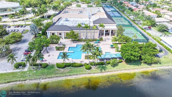 9560 Weldon Cir, Fort Lauderdale, FL 33321