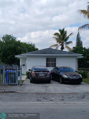 1371 51st Ter, Miami, FL 33142