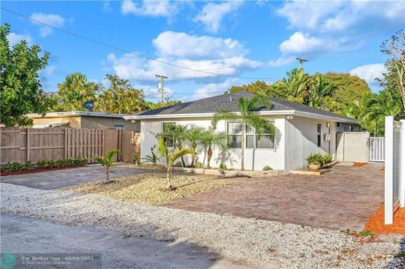 1306 14th Ave, Fort Lauderdale, FL 33304