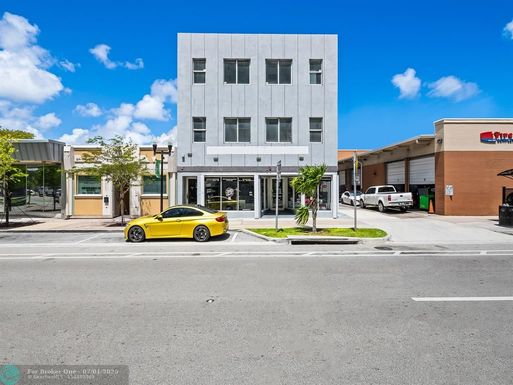 2115 Hollywood Blvd, Hollywood, FL 33020