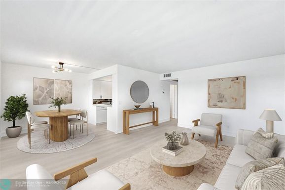 3002 Guildford A, Boca Raton, FL 33434