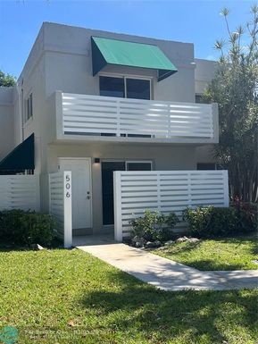 506 98th Ave, Plantation, FL 33324