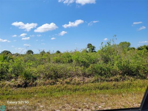 20220 278th Street, Okeechobee, FL 34972