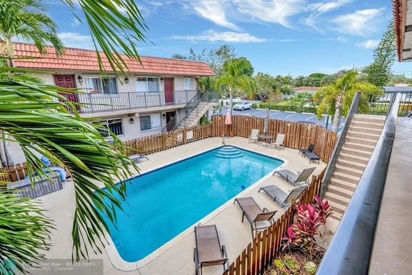 3030 5th Ter, Wilton Manors, FL 33334