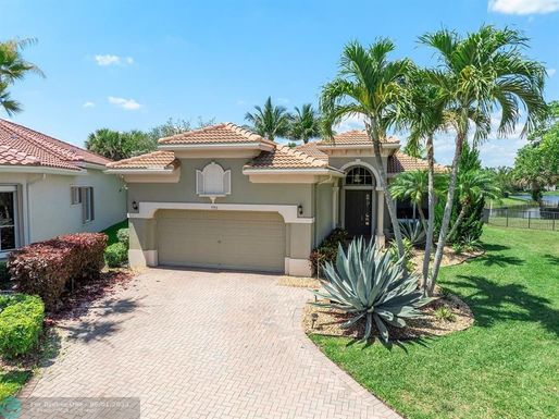 7753 124th Ter, Parkland, FL 33076