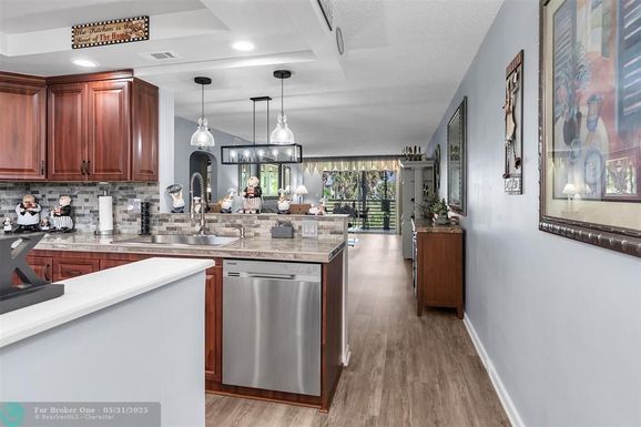3202 Portofino Pt, Coconut Creek, FL 33066