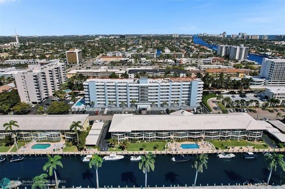 3051 48th St, Fort Lauderdale, FL 33308
