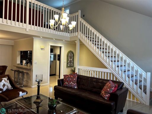 4610 W McNab Rd, Pompano Beach, FL 33069