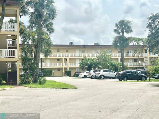 3500 Natura Blvd, Deerfield Beach, FL 33441