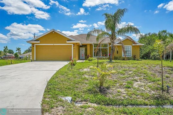 2091 Castinet Ln, Port St Lucie, FL 34953